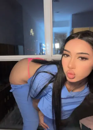 Александра - Фото 1